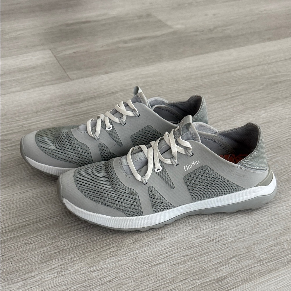 OluKai womens Light Gray Sneakers